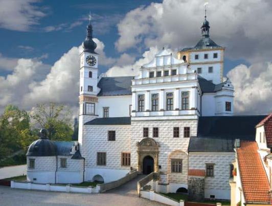 Schloss Pardubice.jpg